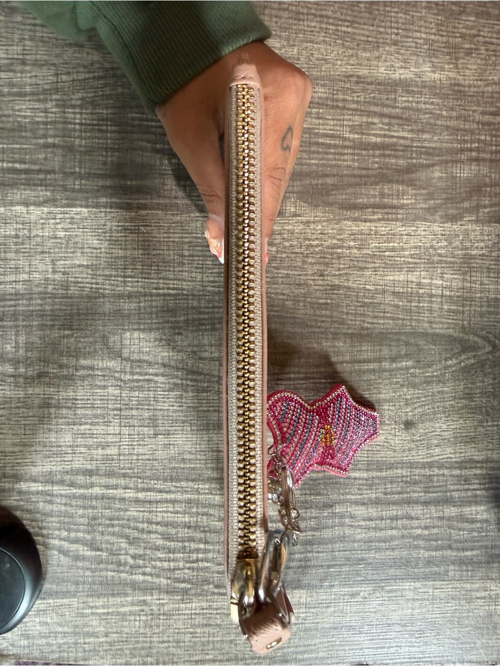 DKNY Wristlet Clutch - Picture 5 of 7